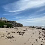 Saint Antoine, Vue A 60m De La Villa Réville