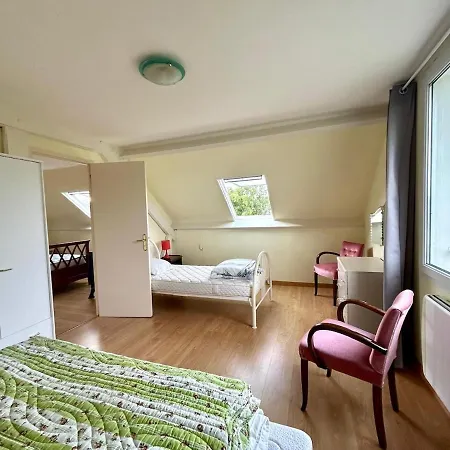 Saint Antoine, Vue à 60m De La * Réville