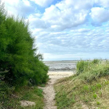 Saint Antoine, Vue à 60m De La Villa