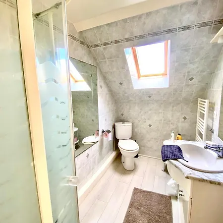 Saint Antoine, Vue à 60m De La * Réville