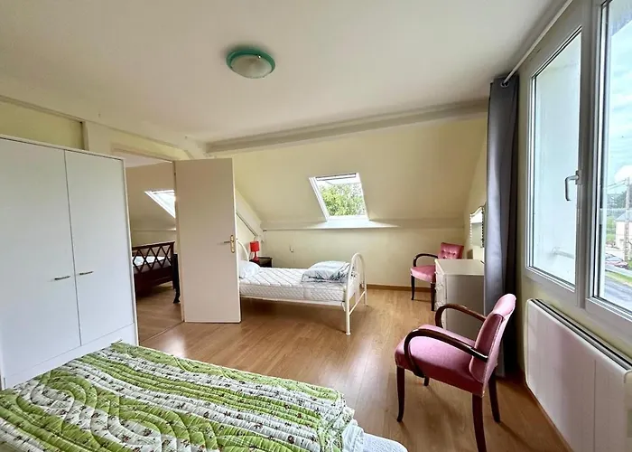 Saint Antoine, Vue à 60m De La * Réville