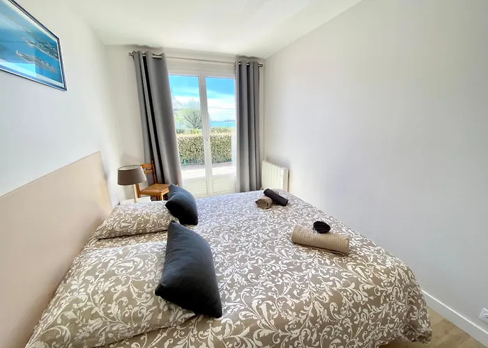 Saint Antoine, Vue à 60m De La * Réville