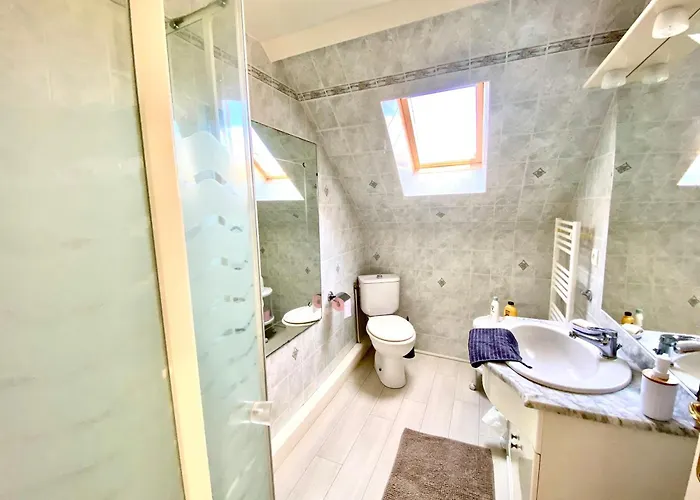 Saint Antoine, Vue A 60m De La * Réville